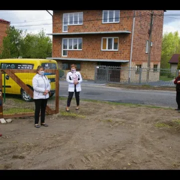 Mieszkańcy Wielgomłyn nie chcą masztu telefonii komórkowej