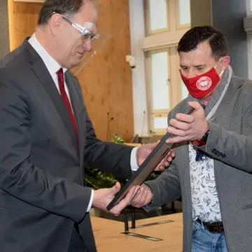 Młodzi zawodnicy z Radomska odebrali stypendia sportowe