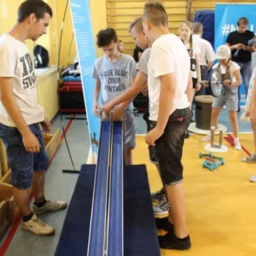 Naukobus odwiedził Publiczną Szkołę Podstawową nr 4 w Radomsku