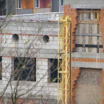 Czy ta budowa kiedyś się skończy? – zastanawiają się mieszkańcy Radomska