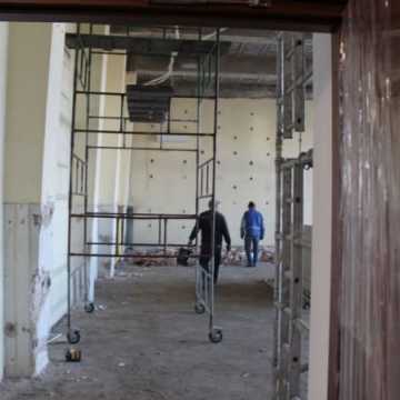 Kiedy zakończenie remontu sali obrad w Urzędzie Miasta Radomska?