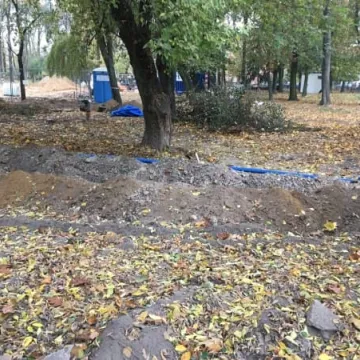 Trwa rewaloryzacja parku Świętojańskiego