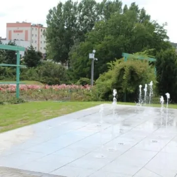 Fontanna w parku już działa