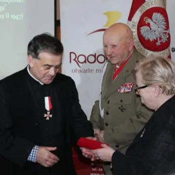 Wręczono odznaczenia KWP i Warszyca