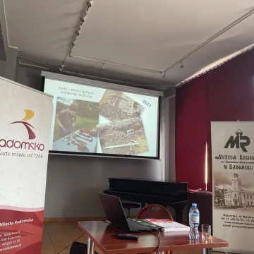 [WIDEO] Poszukiwania szczątków kapitana Stanisława Sojczyńskiego-Warszyca. Wykład dr Krzysztofa Latochy w Muzeum Regionalnym w Radomsku