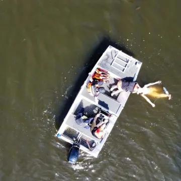 Bezpieczeństwo nad wodą. Działania służb w Zakrzówku Szlacheckim