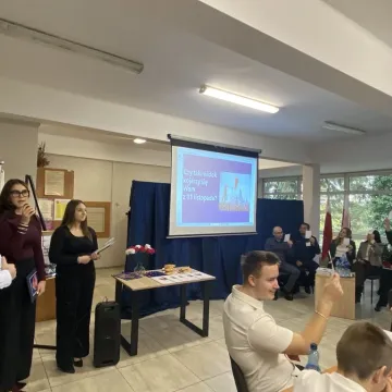 Edukacja obywatelska w „Mechaniku”. Dyskusje o czytelnictwie, stresie i uzależnieniach