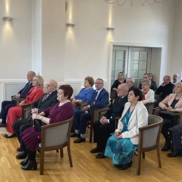 Razem przez pół wieku. Medale trafiły do dziesięciu par