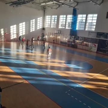 Puchar Niezdobywców Pucharów. Charytatywnie dla Filipka