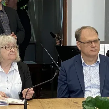 Poetycko o Różewiczach – nowy tomik stowarzyszenia „Ponad”