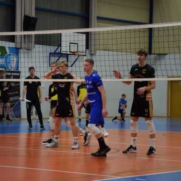 METPRIM Volley Radomsko gra i pomaga