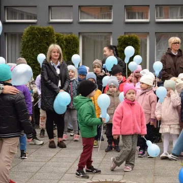 Radomsko włączyło się w obchody Dnia Autyzmu