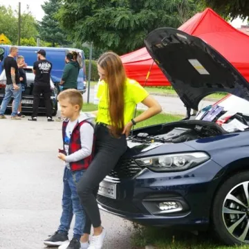 Moto Show Kamieńsk przyciągnął fanów motoryzacji