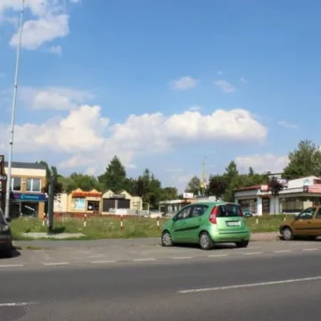 60 nowych miejsc parkingowych