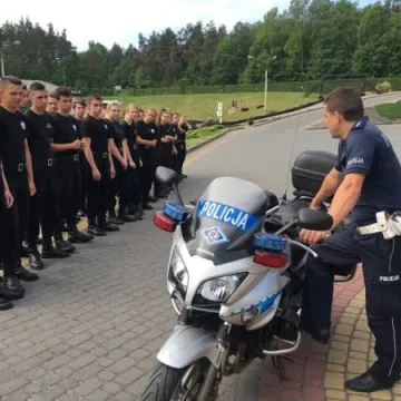 Manewry klasy mundurowej Mechanika