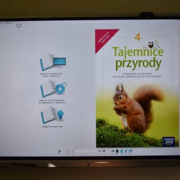 Nowe monitory interaktywne w szkołach w gminie Kamieńsk