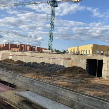 Geriatria rośnie w oczach. Sprawdziliśmy postęp prac przy radomszczańskim szpitalu