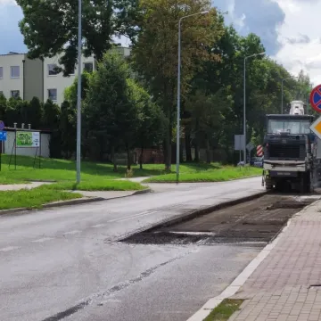 Rozpoczął się remont ul. Krakowskiej w Radomsku. Wprowadzono objazdy
