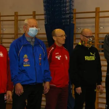 Ciężarowcy upamiętnili Janusza Kamińskiego