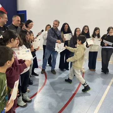 Certyfikaty wręczone, krakowiak zatańczony. Projekt Erasmus w 2 LO podsumowany