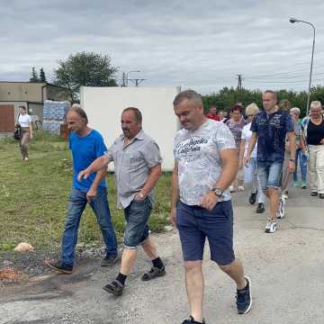 [WIDEO] Jakie rozstrzygnięcie daje wizja lokalna? Mieszkańcy się boją, przedsiębiorca uspokaja