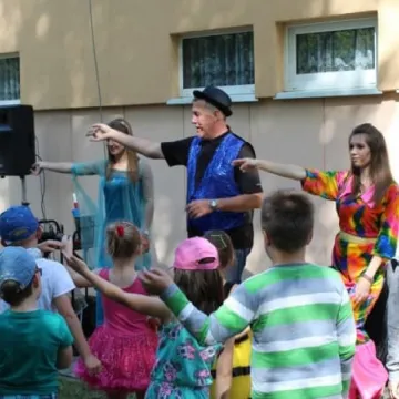 Roztańczone przedszkolaki