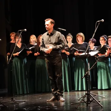 „Moniuszkowcy” mają 100 lat. Jubileuszowy koncert w MDK w Radomsku