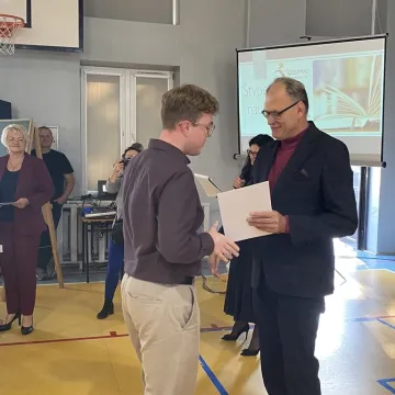 Najlepsi z najlepszych. Uczniowie  nagrodzeni stypendiami prezydenta