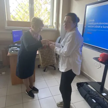 Jak chronić się przed zagrożeniami w sieci? Warsztaty dla seniorów w ZSE-E w Radomsku