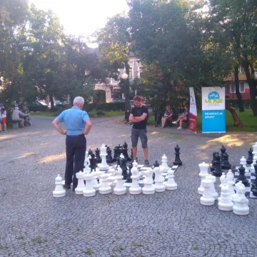 Szachiści rywalizowali w plenerze