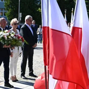 W Radomsku uczczono 80. rocznicę utworzenia KWP