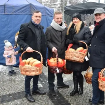 Miejska Wigilia na placu 3 Maja w Radomsku