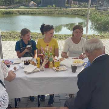 [WIDEO] Rodzinny piknik w Pratkowicach – wspólne zakończenie lata i integracja mieszkańców