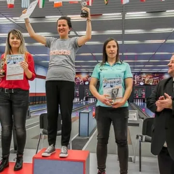 Powiatowi samorządowcy na podium spartakiady