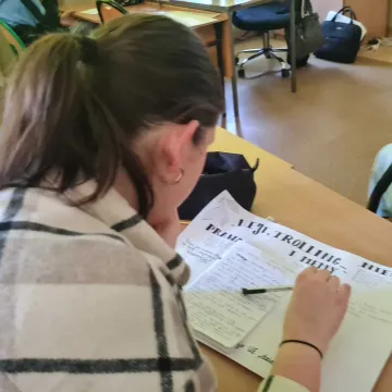 Hejt, trolling i memy. Lekcja prawa w Dobryszycach