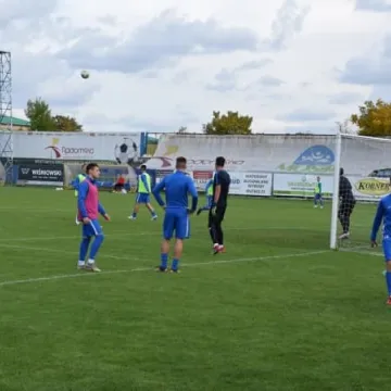 Nareszcie wygrana! RKS Radomsko – Świt Nowy Dwór Maz. 2:1