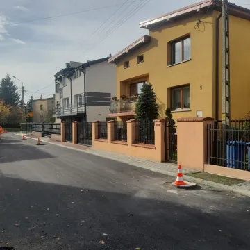 Trwają remonty dróg na Kowalowcu w Radomsku