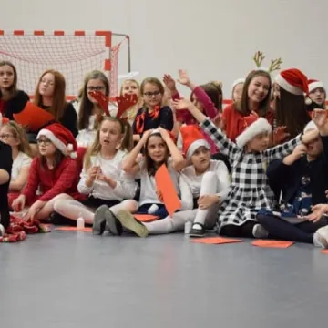 Koncert „Gwiazdka w sercu” w PSP nr 6