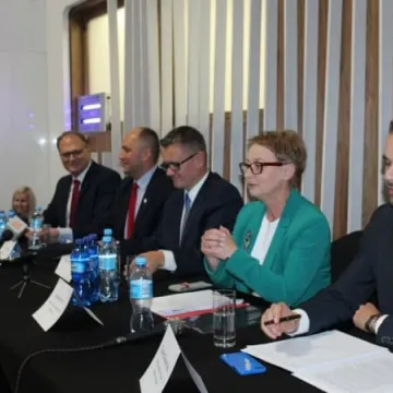 Debata kandydatów na prezydenta miasta