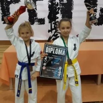 5 brązowych medali dla karateków z klubu „Radnori”