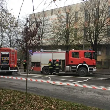 Pożar w budynku po telekomunikacji
