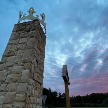 Podróżować, zwiedzać świat i odkrywać nieoczywiste miejsca