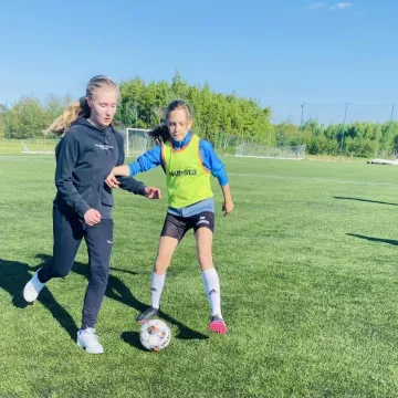 Dziewczyny trenują w RAP Radomsko Girls