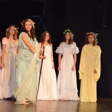 Teatr Żródło z widowiskiem „Niepodległa