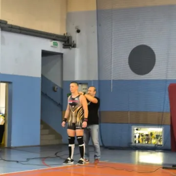 Herosi z Radomska z medalami w Dobryszycach