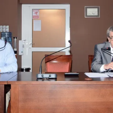 Zmiany w powiatowym budżecie. Więcej pieniędzy na inwestycje drogowe