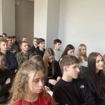 [WIDEO] Poszukiwania szczątków kapitana Stanisława Sojczyńskiego-Warszyca. Wykład dr Krzysztofa Latochy w Muzeum Regionalnym w Radomsku