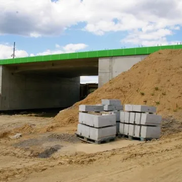 Jak postępują prace na budowie odcinka D autostrady A1?