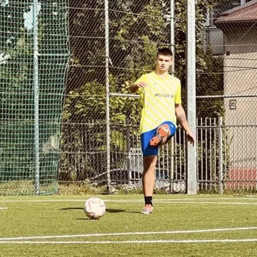 Pierwsza wygrana Huraganu Wiśniówka