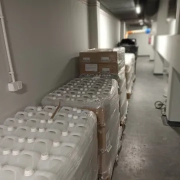 Wypełniony darami tir z Francji dotarł do Radomska